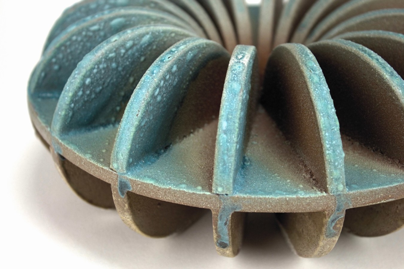 Brady McLearen "Fan", 2016 - Earthenware, Glaze